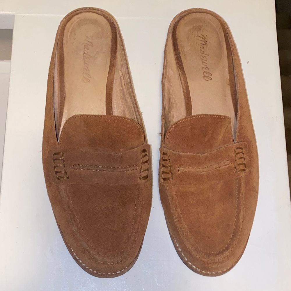 Madewell Tan Suede women’s Slip-On Loafers